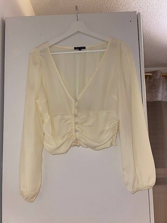 Blusen: Elegante Sommerbluse Gr. S, Heart & Hips, Creme – Gebraucht aus Thun von tat_wg9t