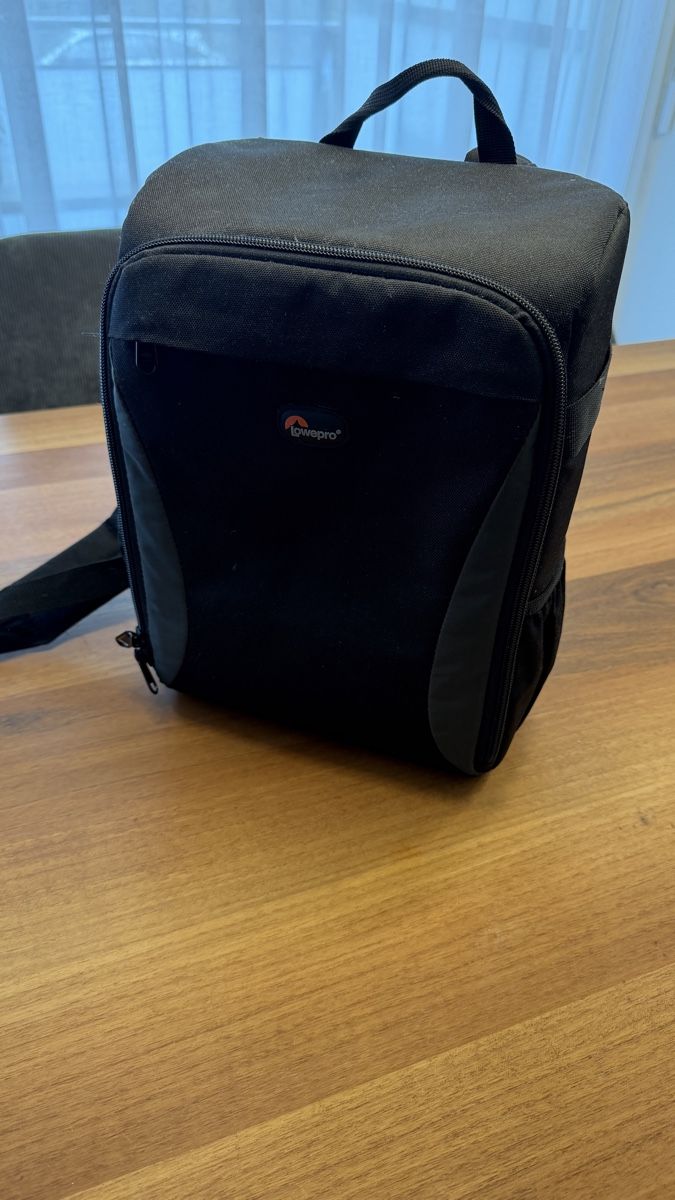 Zaini: Lowepro Format Backpack 150 (Black) Foto Rucksack – Usato da Dübendorf venduto da zuercher_nik 3