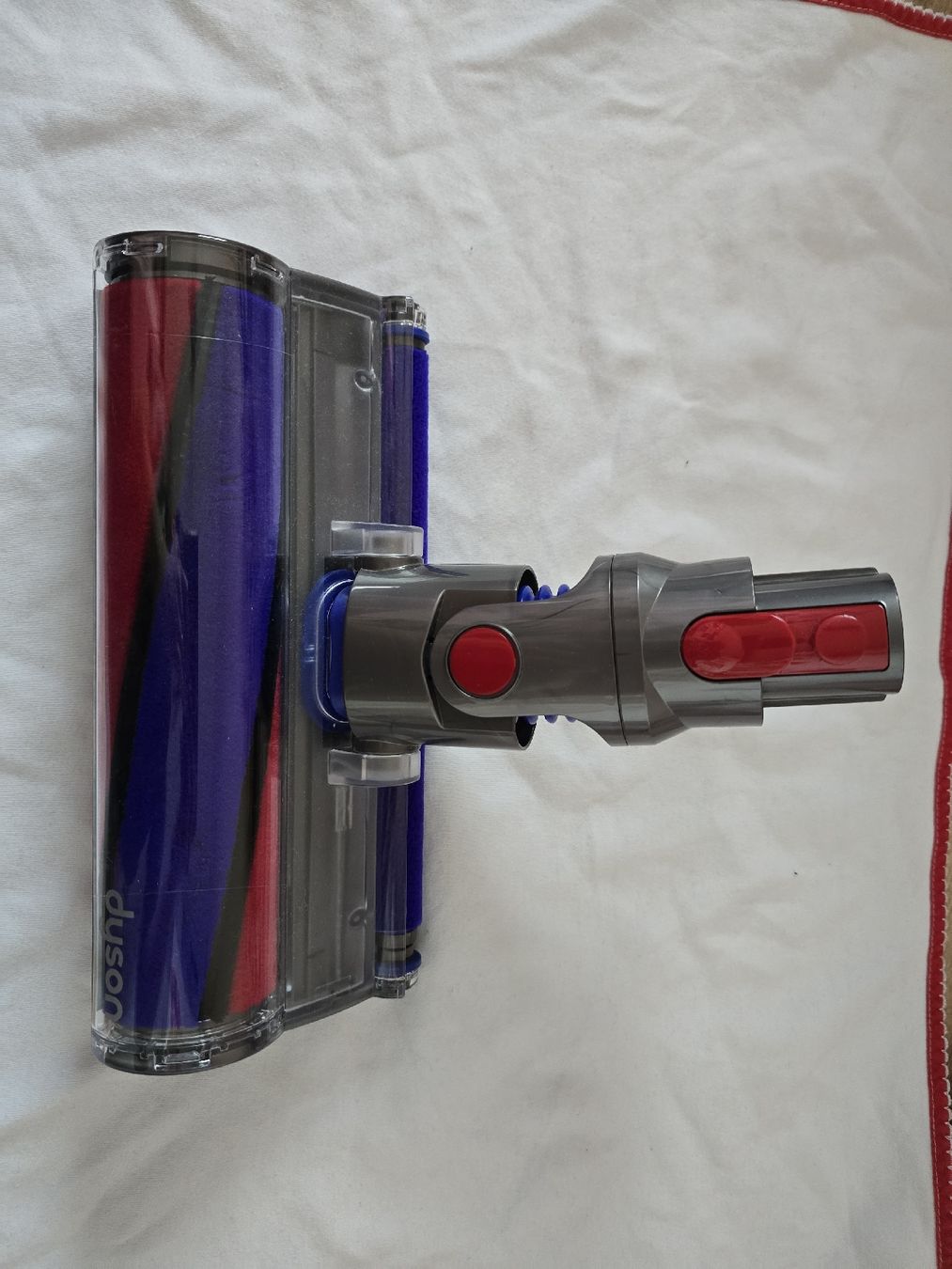Dyson Altro per la casa: Dyson brosse V7 à V11 neuve – Nuovo e nell'imballaggio originale da La Chaux-de-Fonds venduto da Elissa