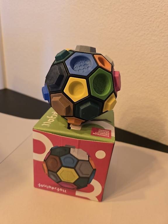 Pareti & prese d'arrampicata: Boulderball Kletterer Gadget – Usato da Bäretswil venduto da Pheenix48