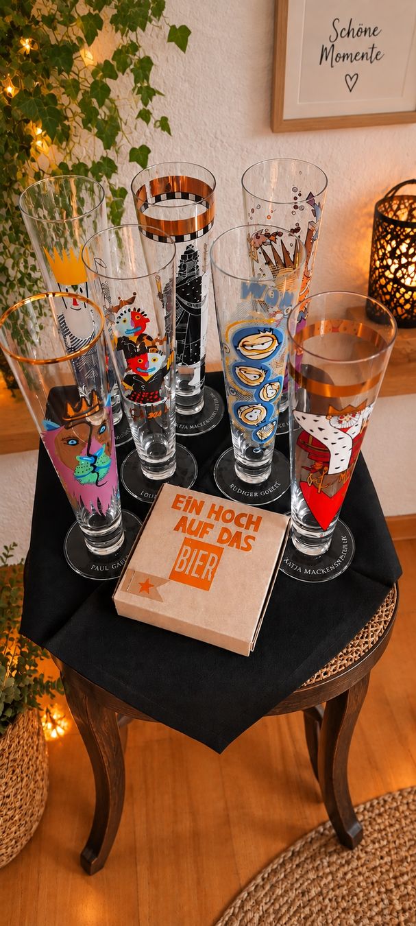Ritzenhoff Bicchieri: RITZENHOFF 7 Biergläser mit 6 lustigen Untersetzer – Usato da Uetendorf venduto da Neidem