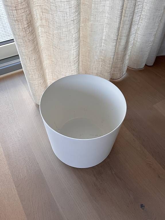 Vasi per fiori: Blumentopf Pflanztopf elho b. for soft 35cm weiss – Usato da Winterthur venduto da pabe91 1