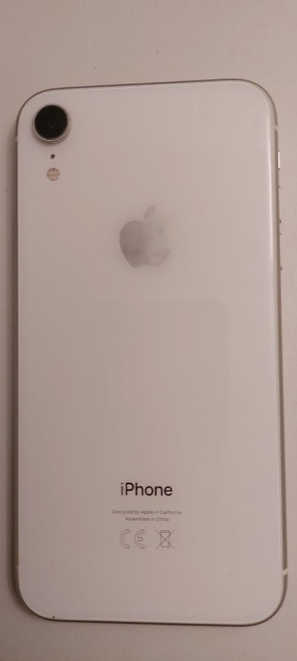 Apple Portables: Iphone XR 64GB – D'occasion à Thun par bernhard76 1