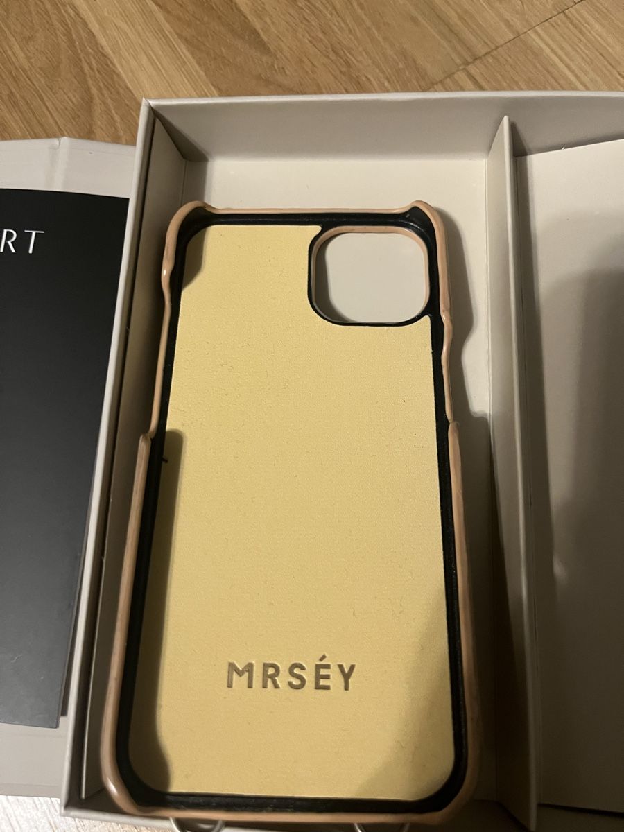 Mrséy Coques & Protection écran: Mrséy Iphone Hülle 13 – D'occasion à Zollikerberg par LLV 2