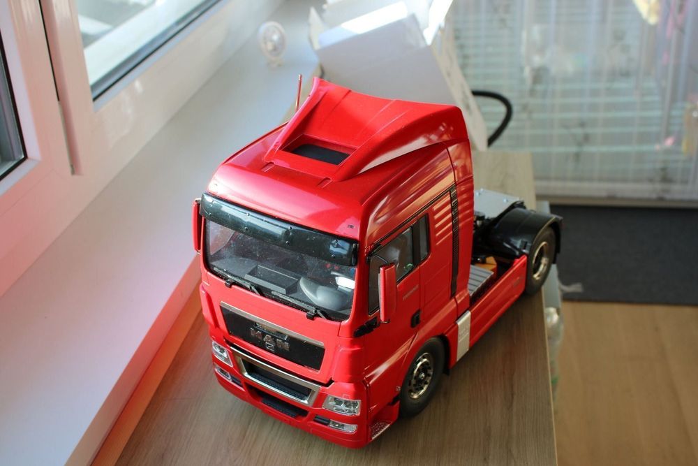 Tamiya - 56332 - Radio Commande - Camion - Man Tgx 18,540 Rouge