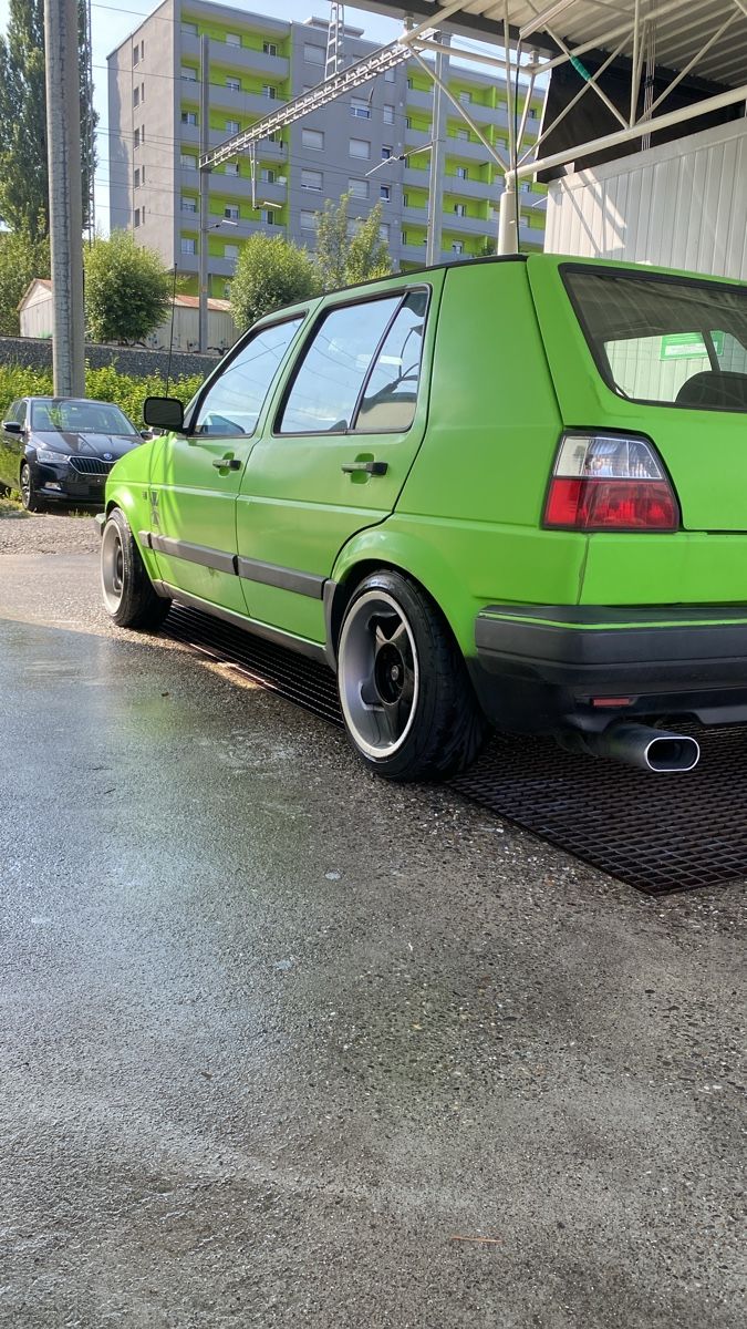 VW Automobili: Golf 2 Tuning Tauschen möglich – Usato da biel-bienne venduto da Sekiz 2