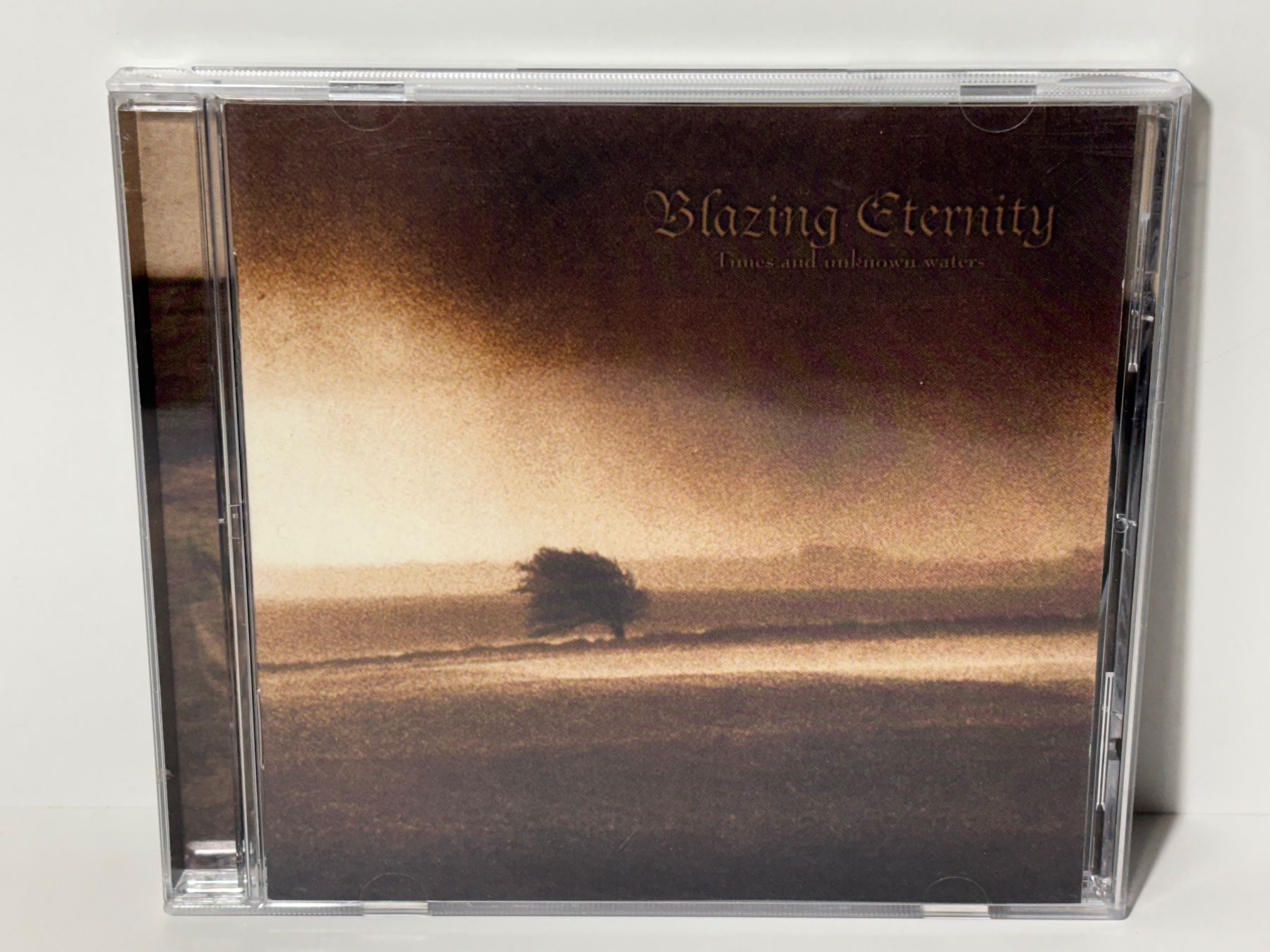 CD: Blazing Eternity CD Times and Unknown Waters – Usato da Wilderswil venduto da Sstriker