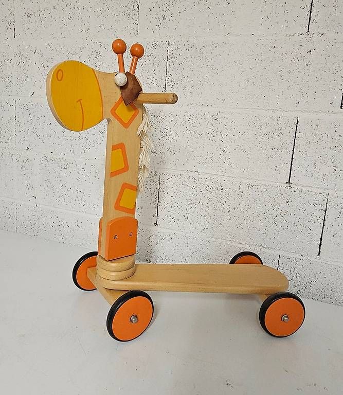 Giocattoli: Trottinette Girafe – Usato da Renens VD venduto da arochat