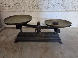 Ancienne balance Roberval