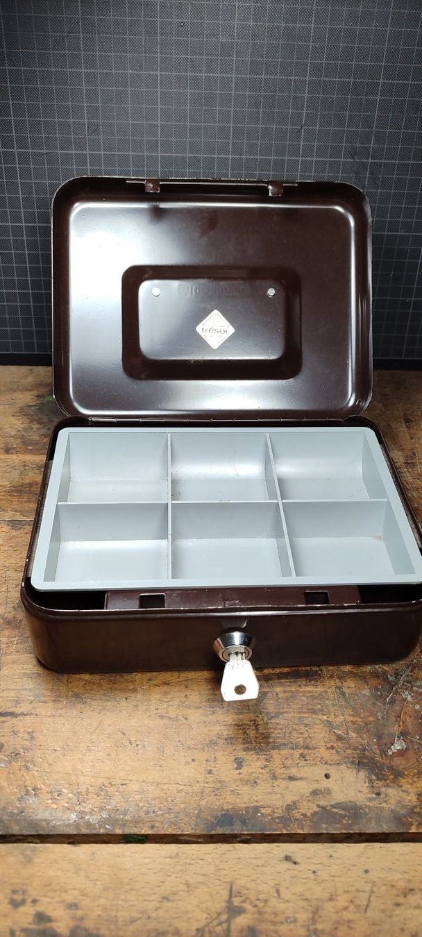 Registratore di cassa: Wunderschöne alte  Kasse mit einem Schlüssel – Usato da Gelterkinden venduto da MYSTOREFORYOU4460 5