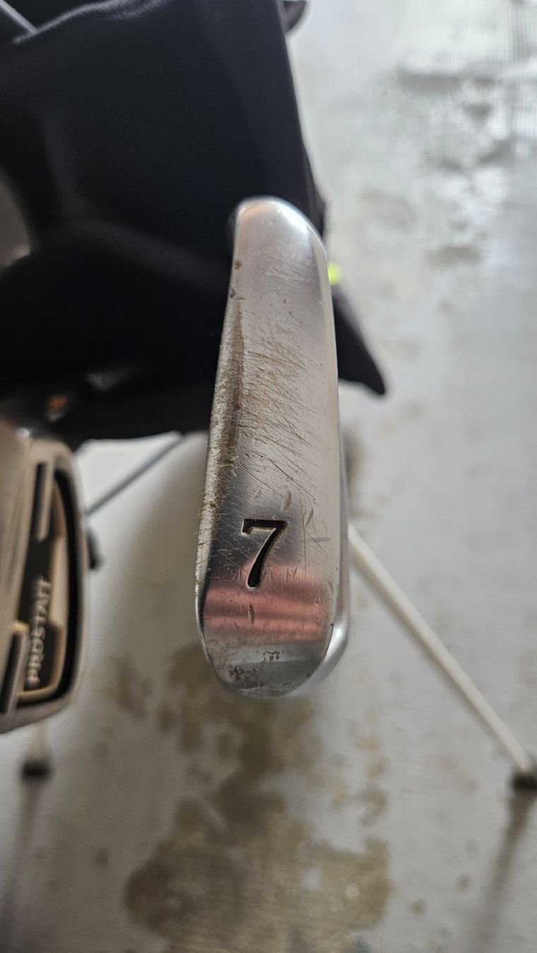 Mazze & Set: sac de golf et accessoires – Usato da Miège venduto da dyn_8yhb 2