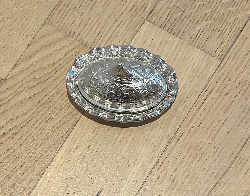 Tutte le decorazioni: Deko/ Geschenk Hochzeit Schälchen  – Usato da Bülach venduto da nick046 2