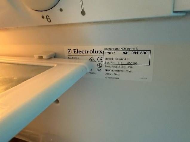 Electrolux Frigoriferi: Kühlschrank- Einbau, Electrolux, Jg. 2002, weiss – Usato da Winterthur venduto da BauTeilLaden2000 3