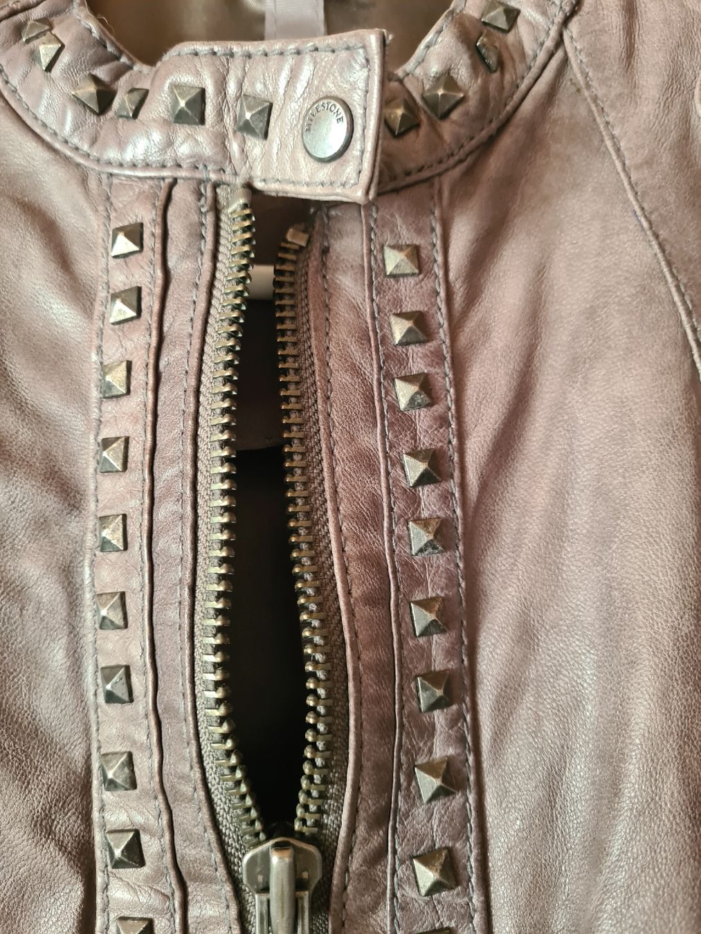 Giacche: MILESTONE LEDERJACKE TAUPE GR.38 – Nuovo (secondo la descrizione) da Adlikon venduto da jahr01 8