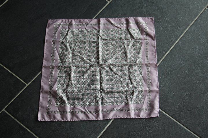 Foulard & Sciarpe: Foulards – Usato da Eschenbach SG venduto da Anisti13