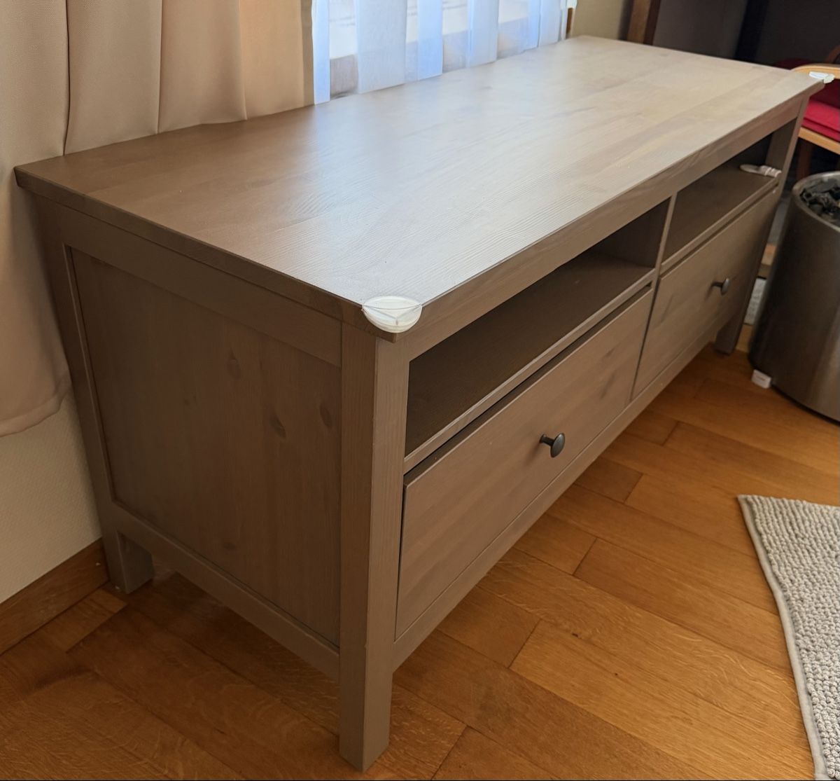 Ikea Mobili TV: IKEA HEMNES tv bench – Usato da Gontenschwil venduto da Ania1809 3