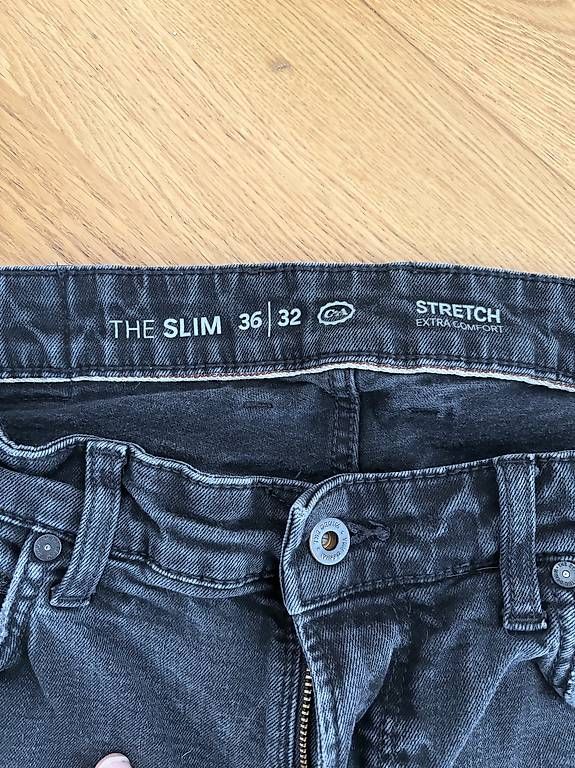 Jeans: Jeanshose schwarz – Usato da Zürich venduto da rafa014 1