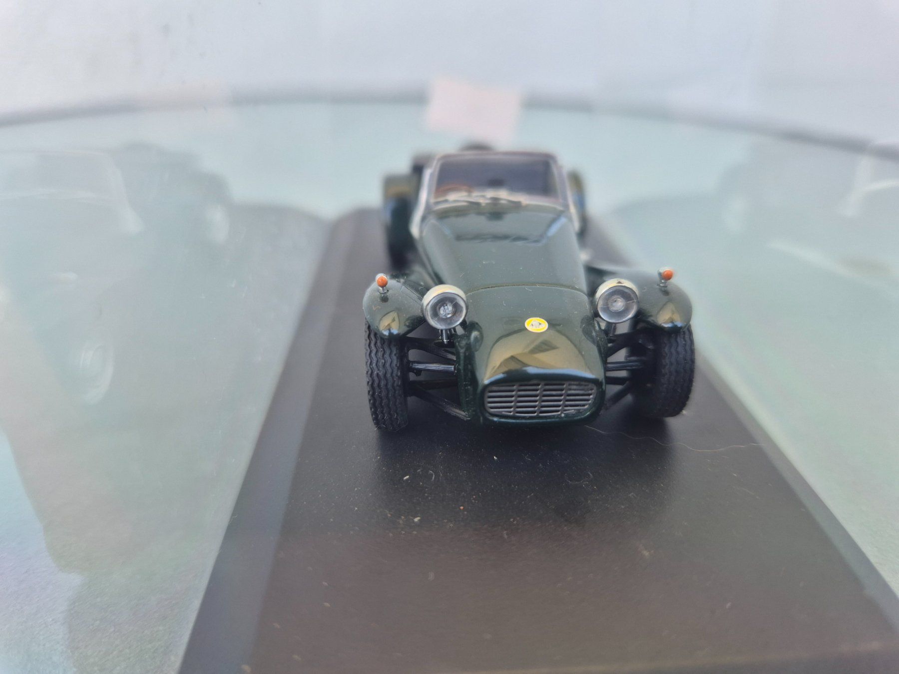 Lotus Modellini d'auto: Caterham Lotus Super Seven 1:43 – Nuovo (secondo la descrizione) da Oberbuchsiten venduto da laffite54 4