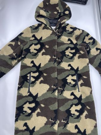 STAND Mantel, neuwertig, Camouflage, Teddyfell,