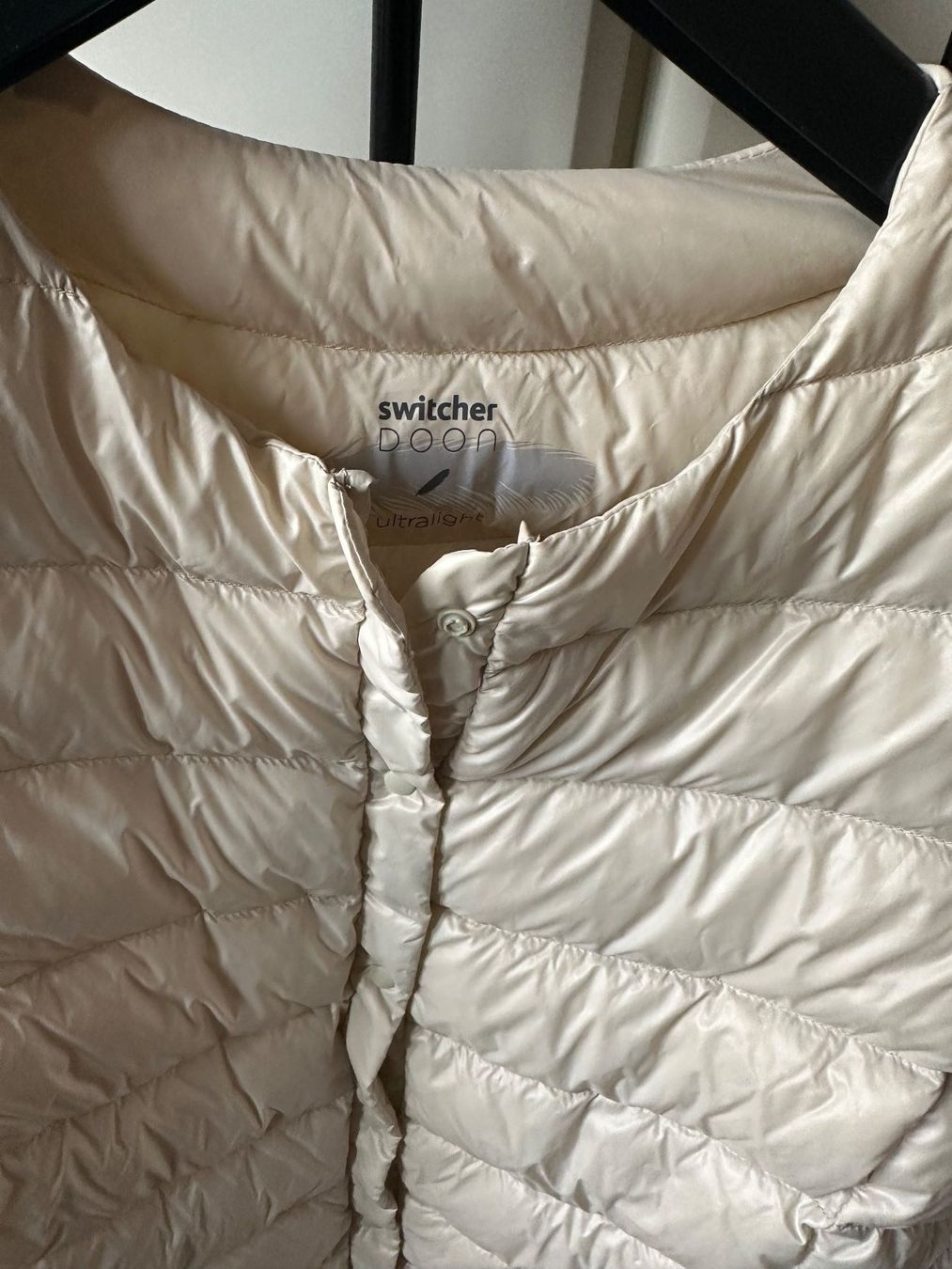 Giacche: Switcher Daunenjacke Ultralight, beige Gr. M – Usato da Luzern venduto da gwand 2