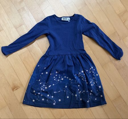 Molo Kleid blau mit Pferdemotiv Grösse 110/116 gebraucht