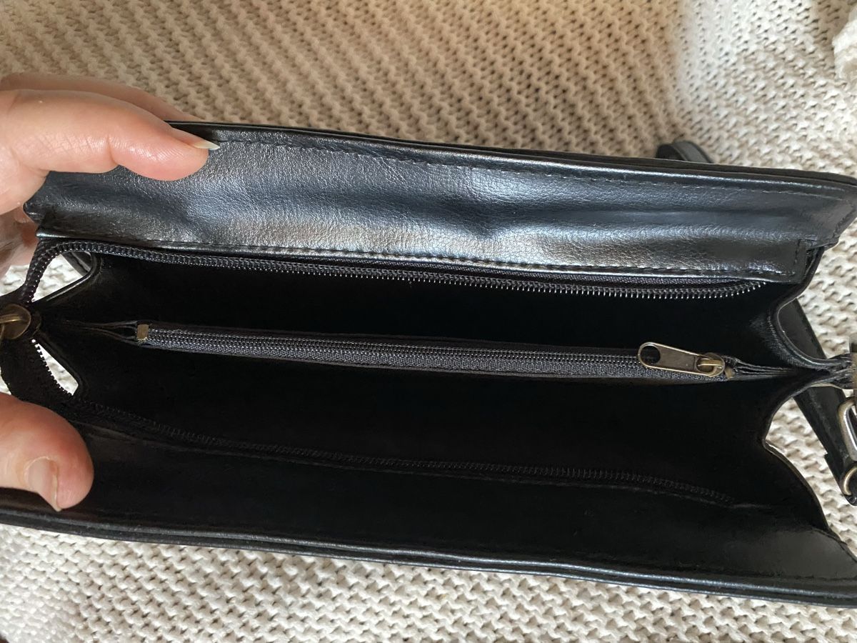 Borse: Pochette noire classique pour homme – Nuovo e nell'imballaggio originale da Geneve venduto da Monthoux13 2