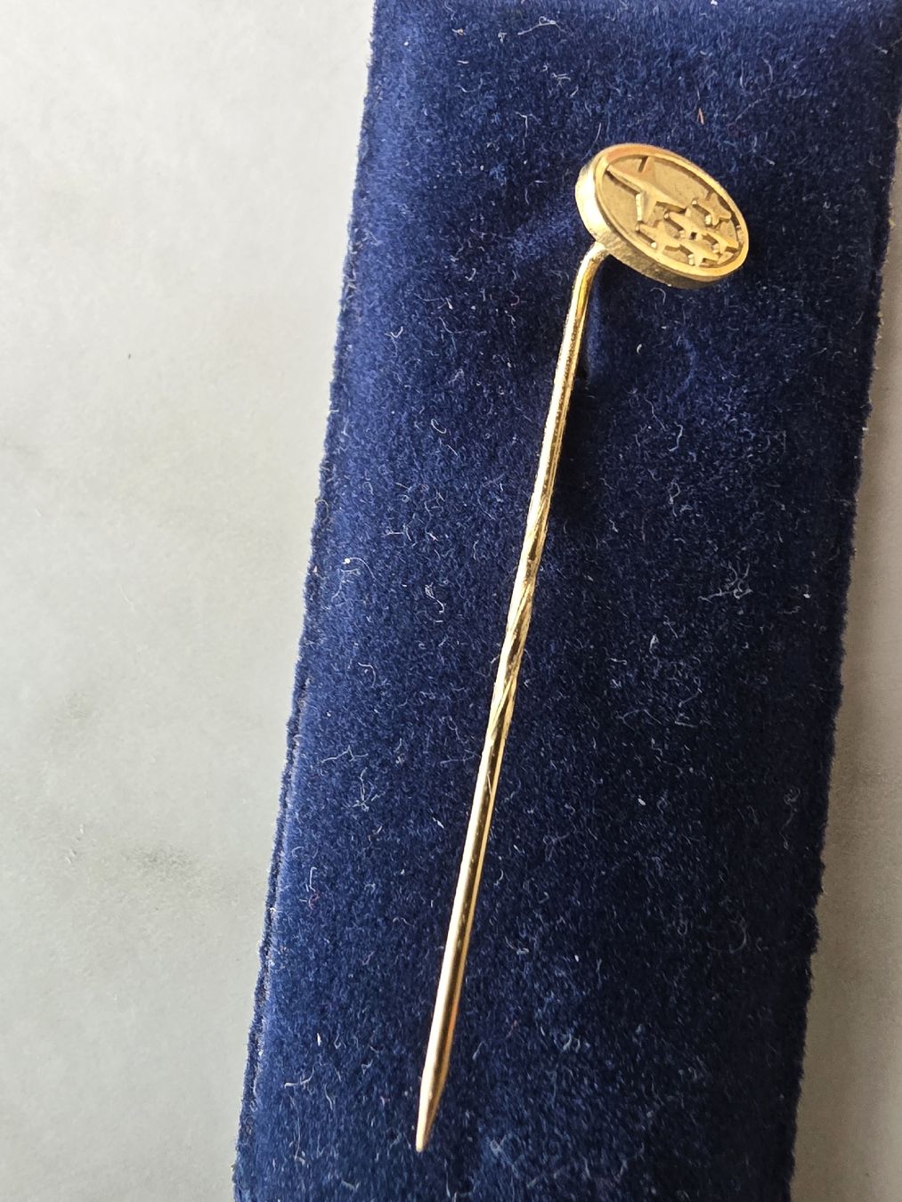 Placchette & Badge: Vintage Subaru Lapel Pin. – Usato da Hinwil venduto da Ehretstock8 1