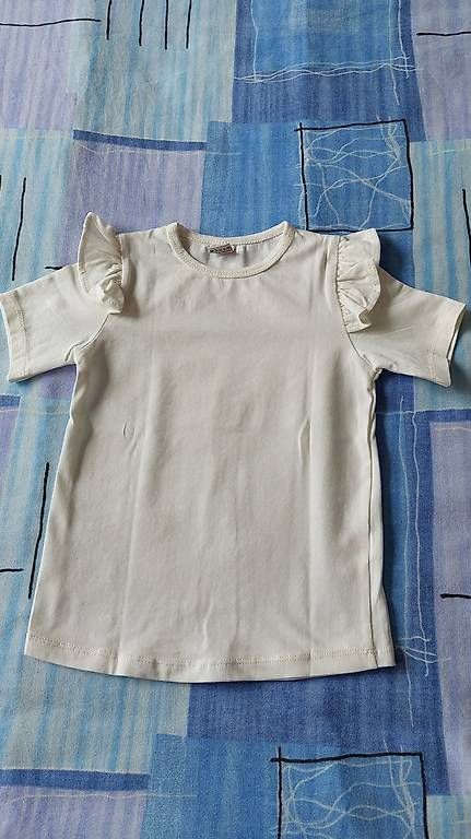 Camicette, T-shirt & Top: T-shirt's Gr.110 – Usato da Fahrweid venduto da iva_t2wl 3