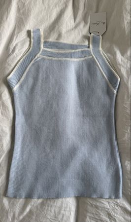Light blue knit tank top, perfect for summer! ☀️