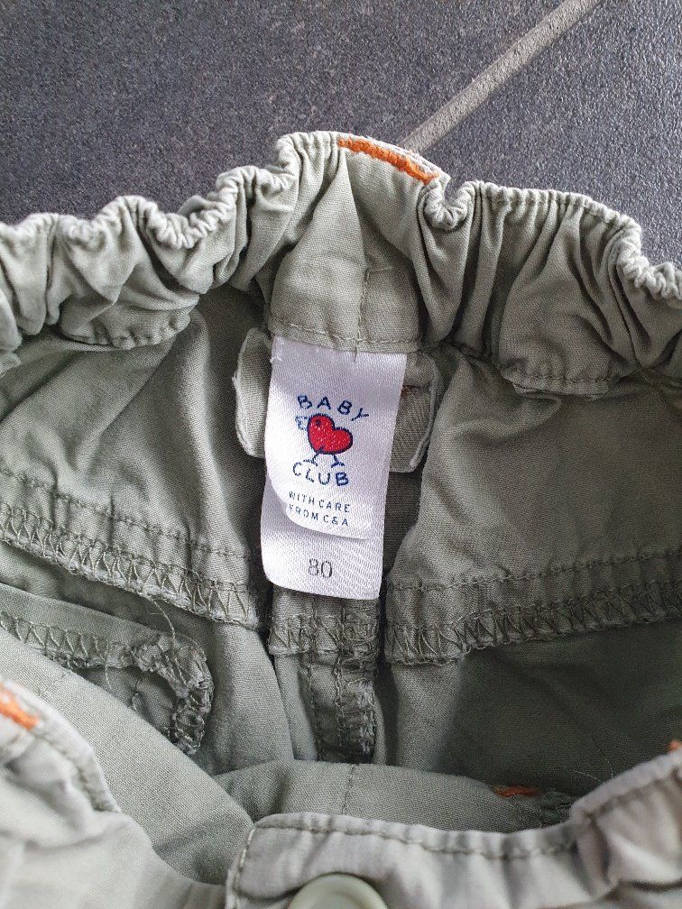 C&A Pantaloni: kurze Hose Gr. 80 – Usato da Oberegg venduto da Roberto24 2
