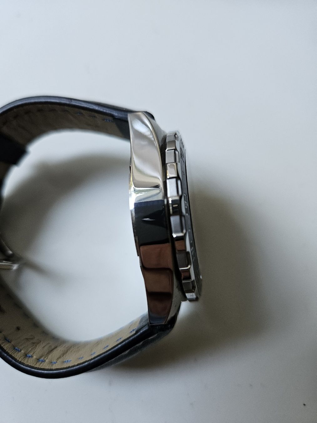 Tag Heuer Montres: Tag Heuer Formula 1 Chronograph – D'occasion à Horgen par Modena0 5