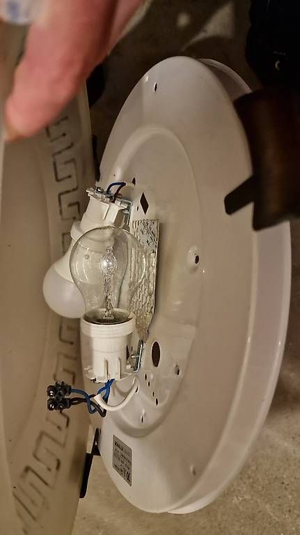 Lampadari & plafoniere: Deckenlampe inkl. Ampullen, Fr. 15.-  – Usato da Binningen venduto da lunge20 2