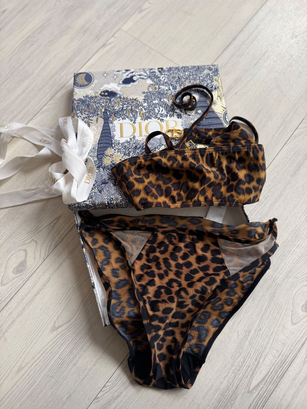Dior Badekleider & Bikinis: Bikini Dior léopard – Gebraucht aus Lausanne von Mode_350