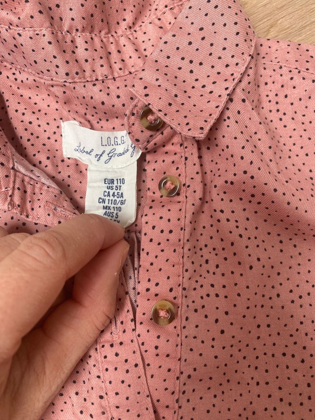 H&M Vestiti & Gonne: Schönes Kleid Gr.110 H&M – Usato da Arnegg venduto da Not2Miss 3