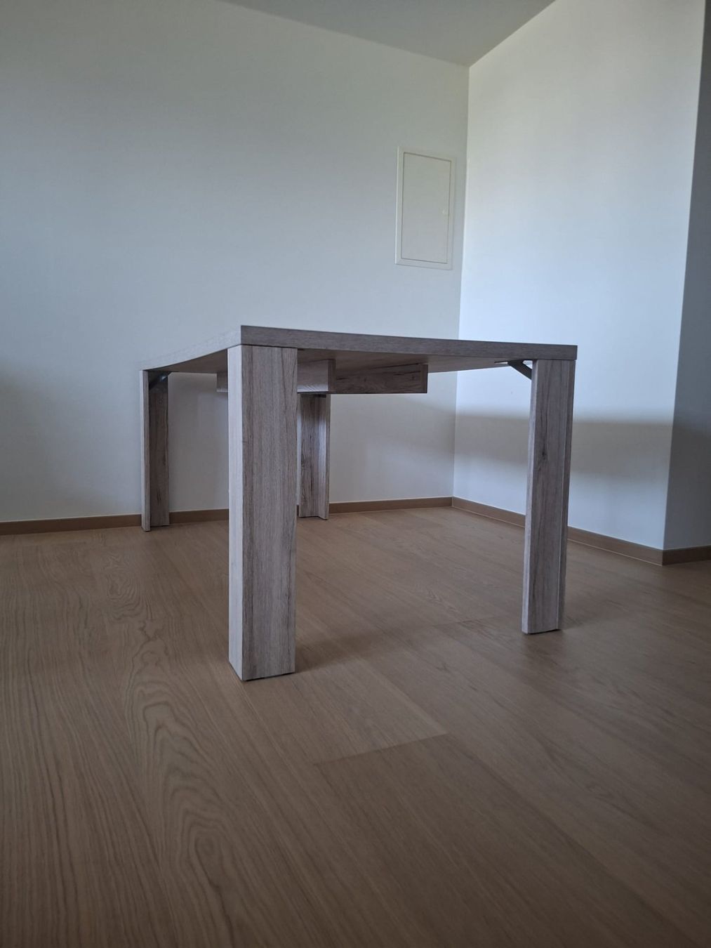 Tavoli: Esstisch Holzoptik – Usato da Wettingen venduto da Egro2 1
