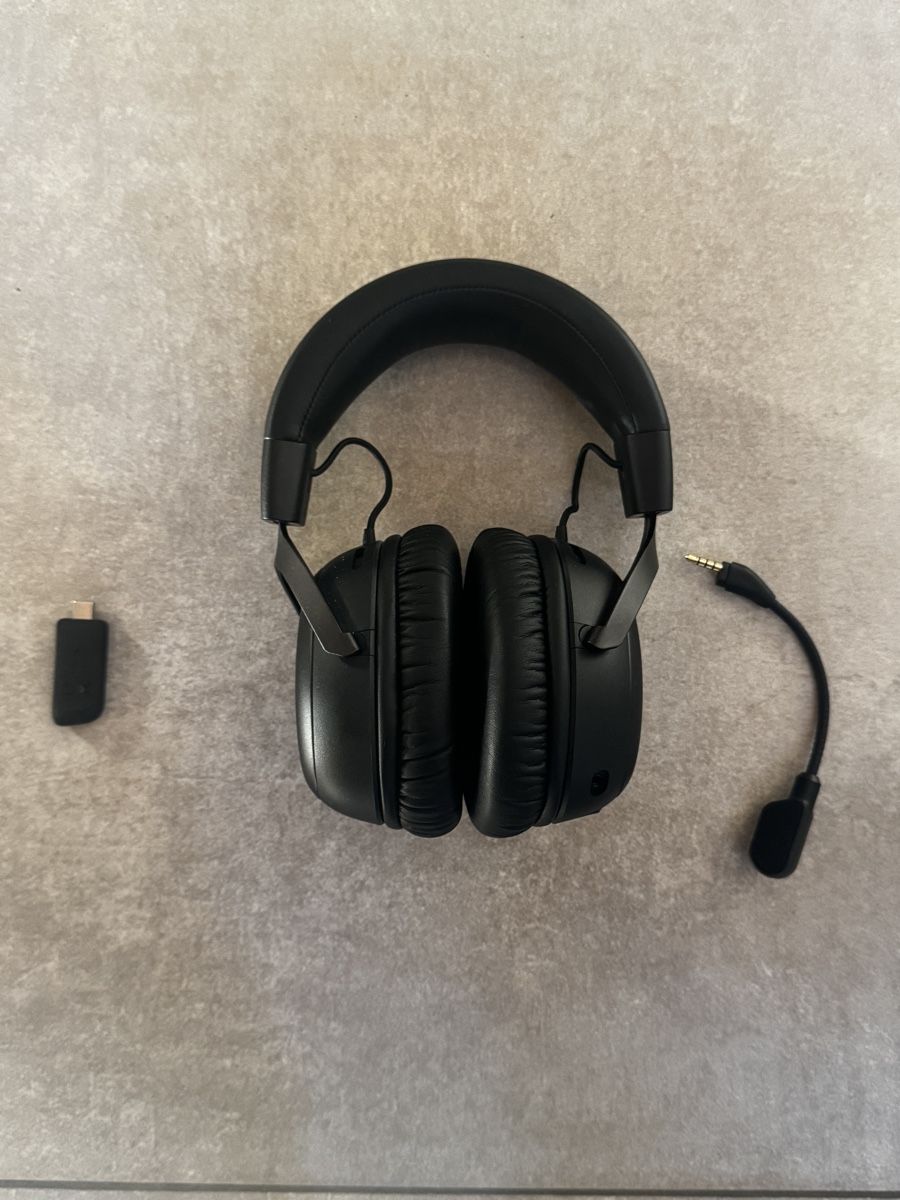 Hyperx Cuffie: HyperX Cloud III Wireless Gaming Headset – Nuovo (secondo la descrizione) da Gachnang venduto da Nisaen