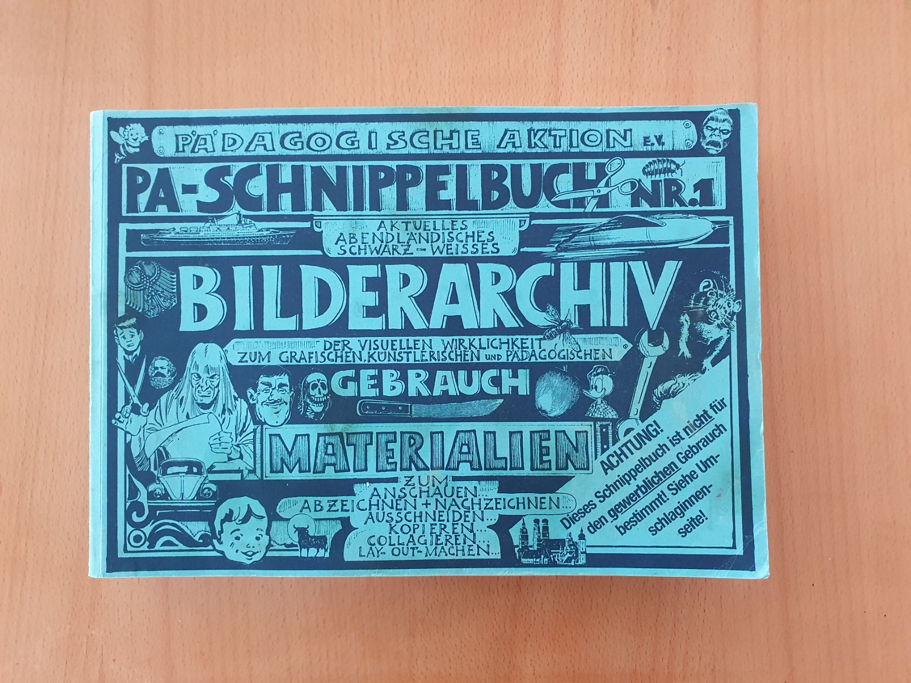 Livres: Schnippelbuch NR. 1 - Grafikbuch – D'occasion à Gettnau par Kohchang