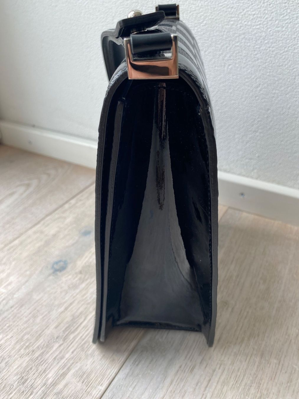 Louis Vuitton Taschen: Louis Vuitton Club Damier Noir – Gebraucht aus Nohl von Gross2 2