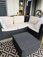 Gemütliche Polyrattan-Lounge (L-Form) inkl. Kissen