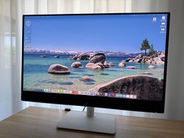 Dell Monitor S3225QC 31.6" QD-OLED - 3840x2160 (Ultra HD 4K)