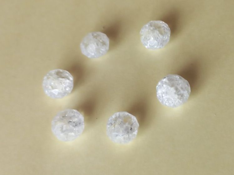 Pietre preziose: 6Stk. Bergkristall Steine mit Loch – Nuovo e nell'imballaggio originale da Winistorf venduto da acreativ2