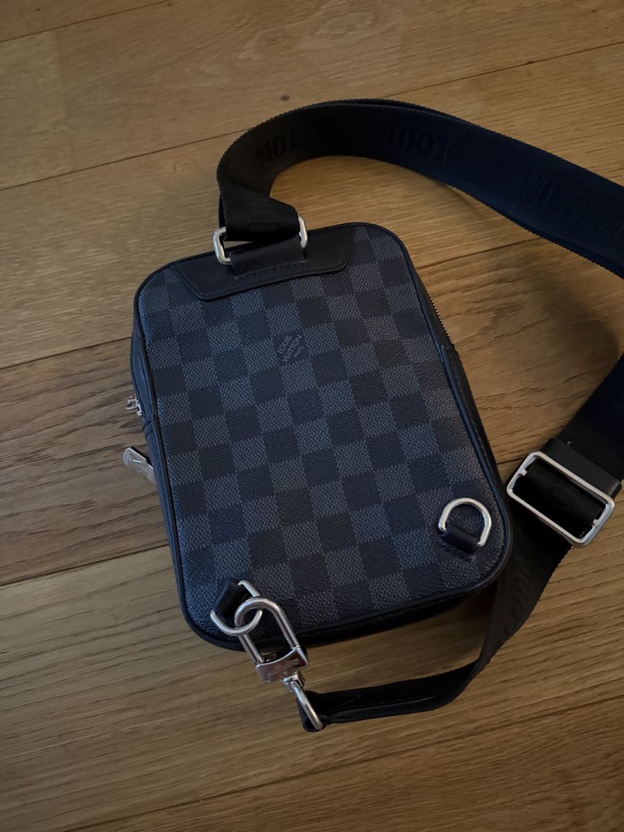 Louis Vuitton Borse: LOUIS VUITTON Amazone Sling Bag – Usato da Baden venduto da mdct_ 2