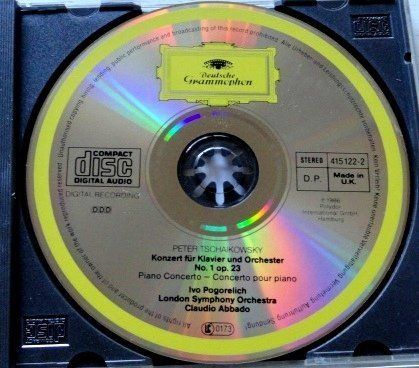 CD: Claudio Abbado - Peter Tschaikowsky Klavierkonzert no. 1 – Usato da Unterbäch VS venduto da cond 5