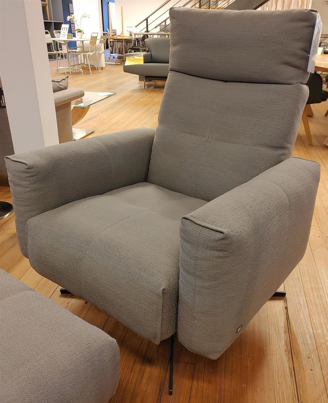 Poltrone: Rolf Benz RB50 Sessel mit Hocker – Nuovo (secondo la descrizione) da Frick venduto da wohnen5070 1