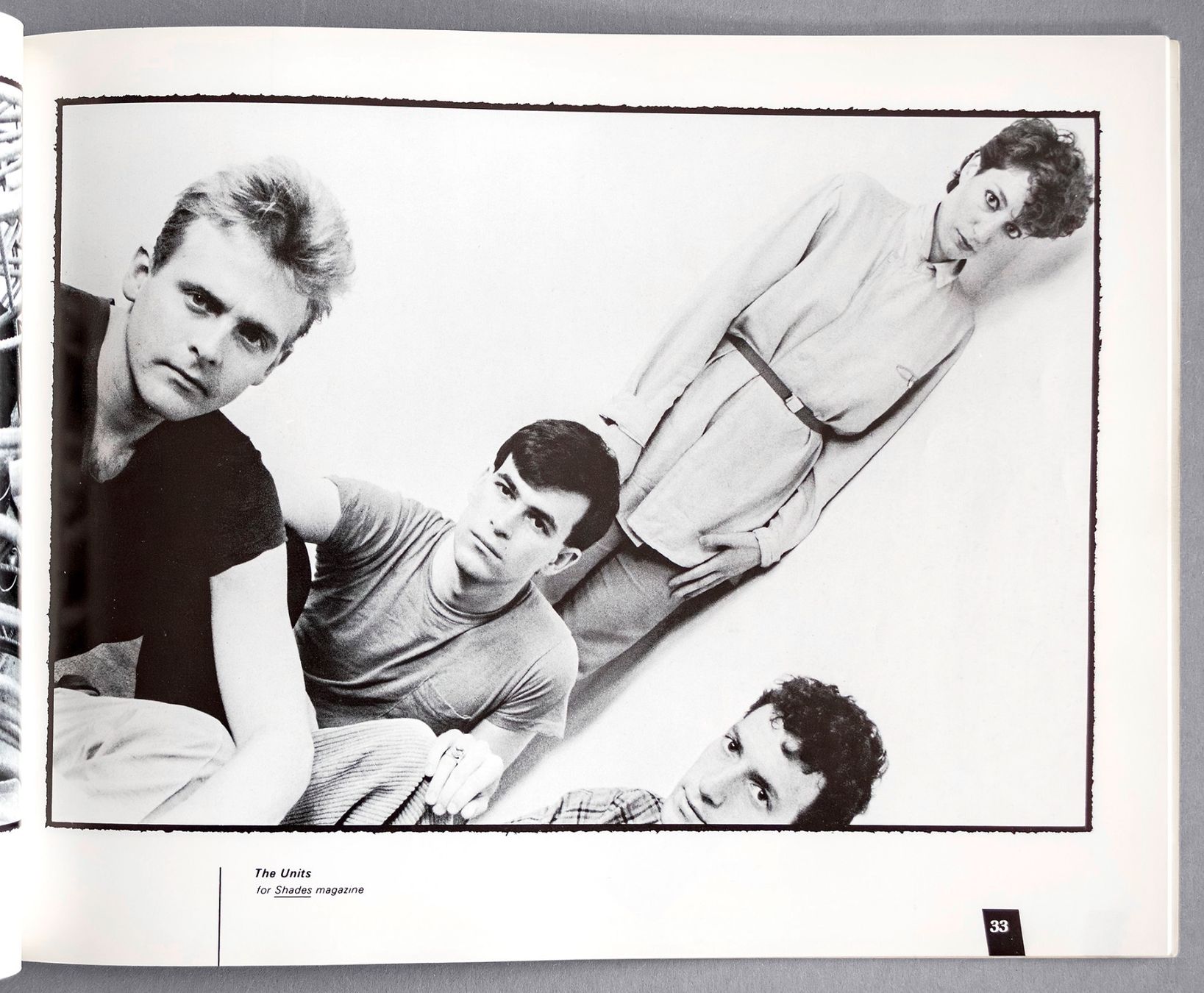 Bücher: WEIRD ANGLES von ƒ-STOP FITZGERALD - PUNKROCK 1982 – Gebraucht aus St. Gallen von kobayashi-maru 4