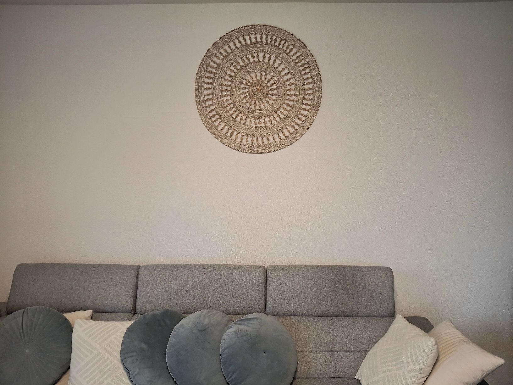 Tutte le decorazioni: décoration métallique ronde doré – Usato da Payerne venduto da sme_86ht