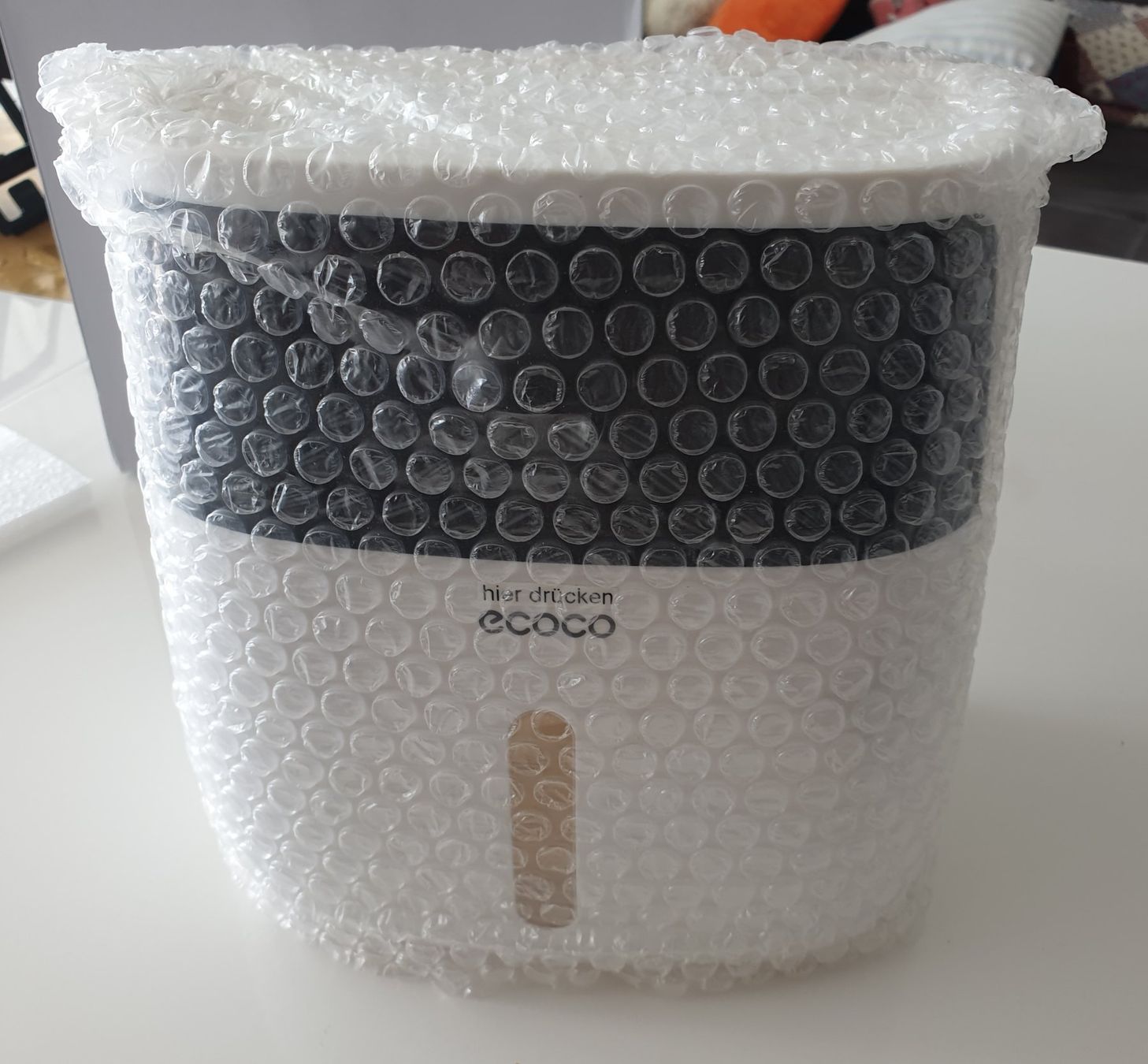 Sonstiges für Haushalt & Wohnen: Toiletten-Allzweck-Box – Neu und originalverpackt aus Reinach AG von Amroch