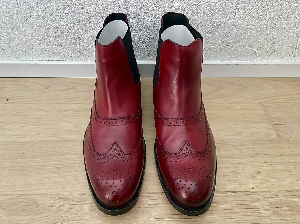 Scarpe da uomo: Rote Leder Boots (ungetragen) – Usato da Solothurn venduto da teilzeitberliner 1