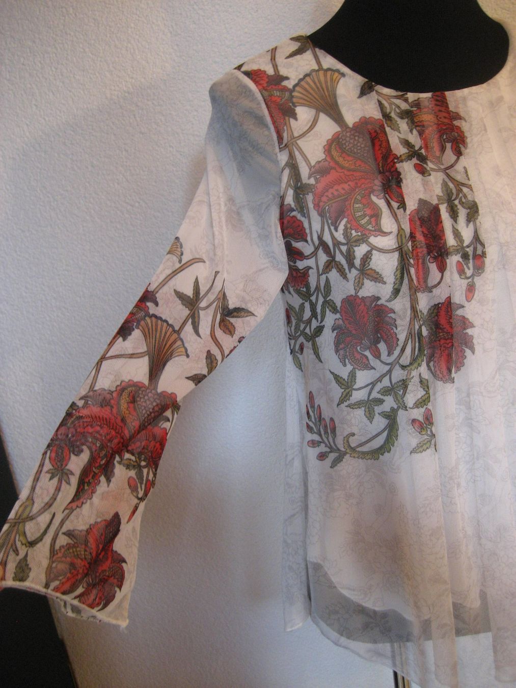 Desigual Top: Haut Desigual taille 38 – Nuovo (secondo la descrizione) da Delémont venduto da marryb 1