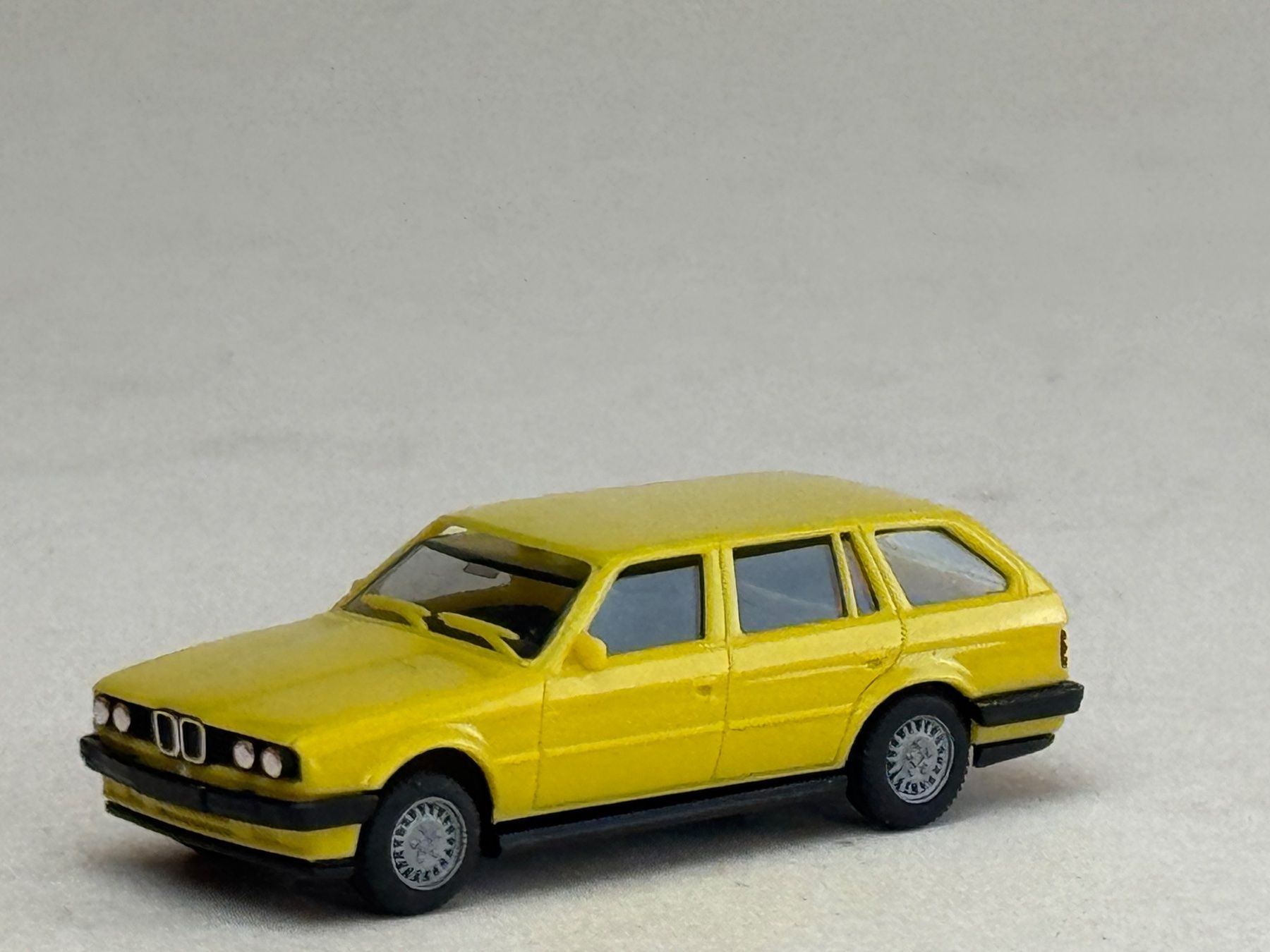 Herpa Modellautos: VE1- Herpa BMW Touring gelb – Gebraucht aus Elm von Wikmtz